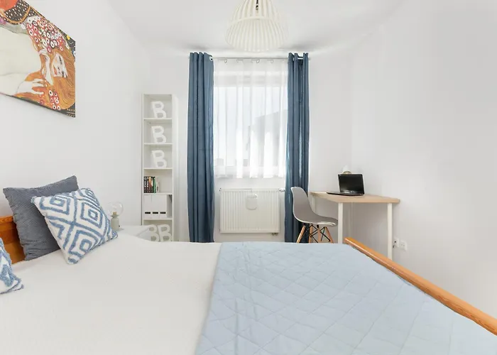 Jasny & Przestronny Z Balkonem I Parkingiem By Rent Like Appartement Gdynia