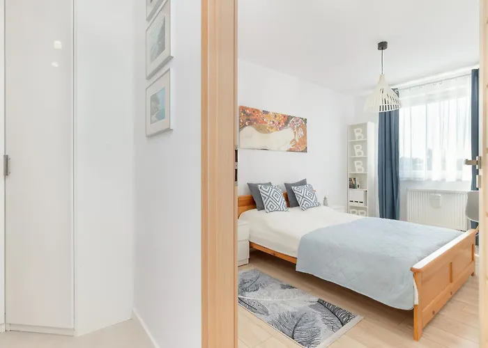 Jasny & Przestronny Z Balkonem I Parkingiem By Rent Like *