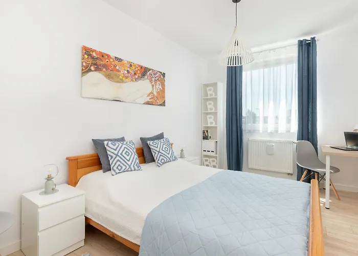 Jasny & Przestronny Z Balkonem I Parkingiem By Rent Like * Gdynia